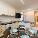 公寓 Relais Le Torri In Verici 卡萨察利古勒