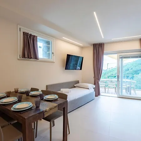 Relais Le Torri In Verici * Casarza Ligure