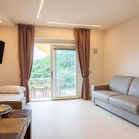 Lägenhet Relais Le Torri In Verici Casarza Ligure