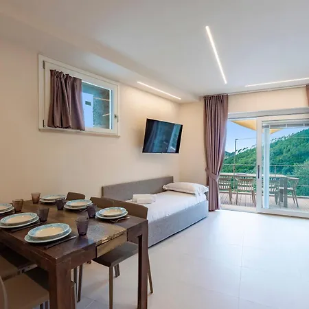 Apartamento Relais Le Torri In Verici Casarza Ligure