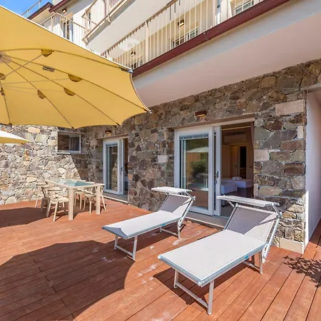 Relais Le Torri In Verici *