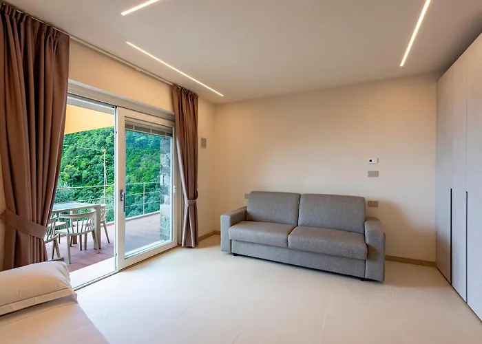 Relais Le Torri In Verici Apartment