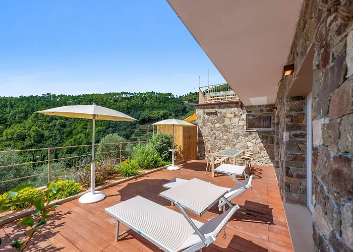 Relais Le Torri In Verici * Casarza Ligure
